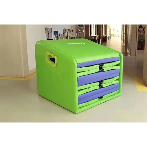 Слајд што се преклопува