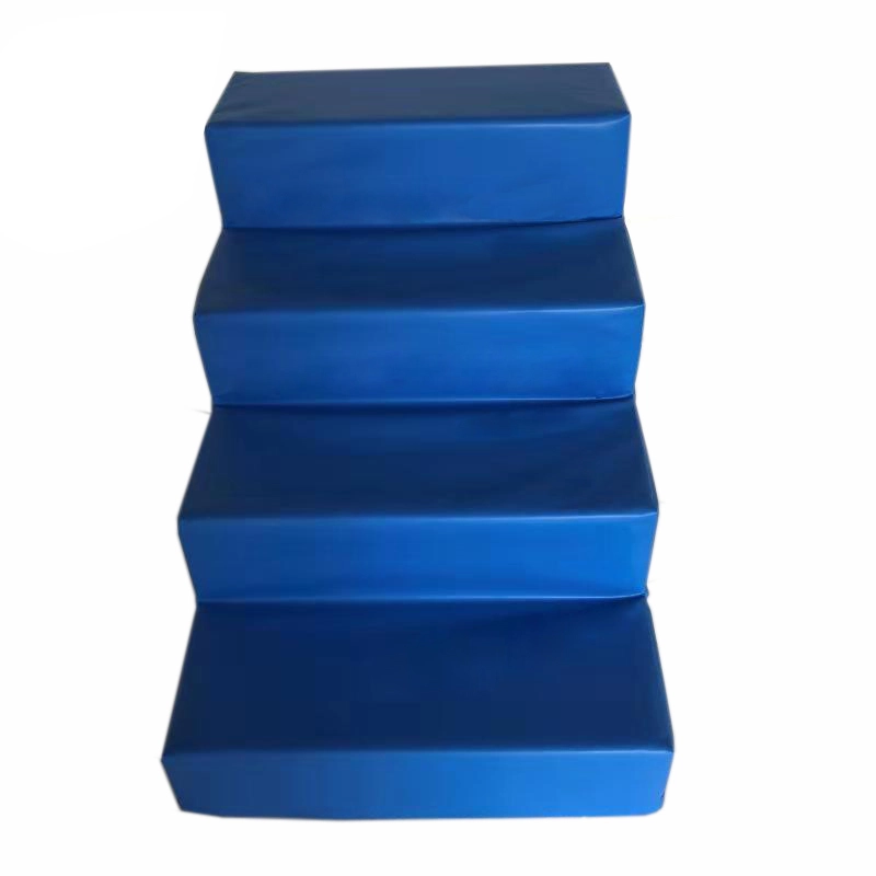 Скалила со четири чекори