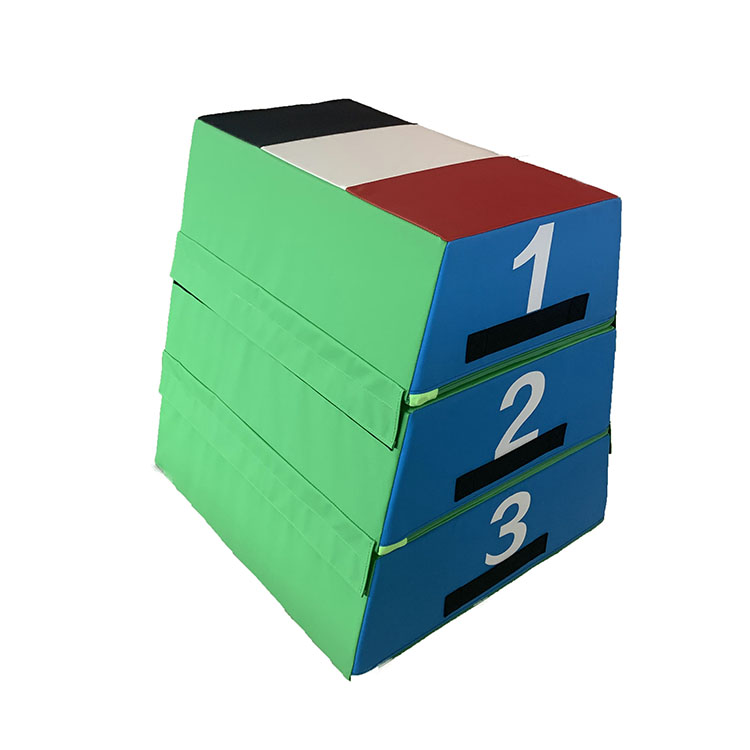 Мала кутија за скокови со три секции